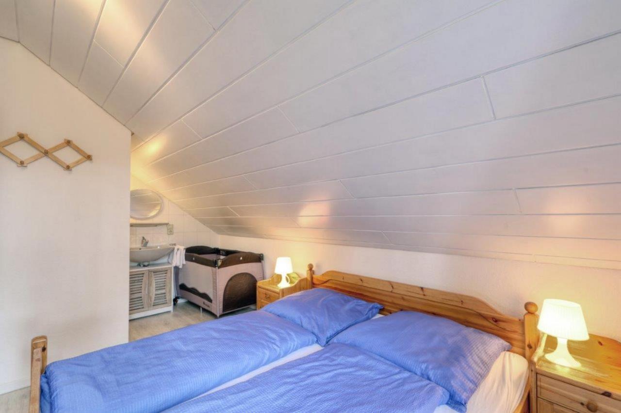 Seepark Kirchheim Ferienhaus Bei Zeta Mit Sauna Exterior foto